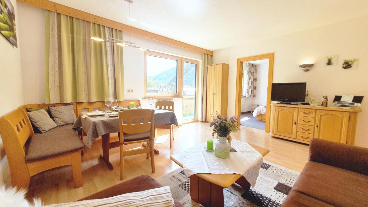 Appartements-Pension Reinstadler 普鲁茨 外观 照片